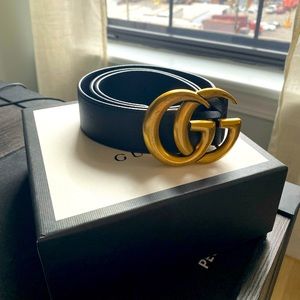 Gucci leather double G buckle belt